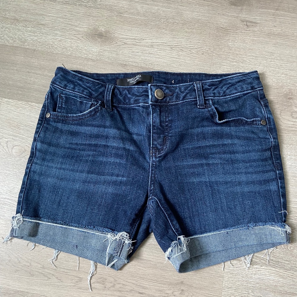 Vera wang shorts